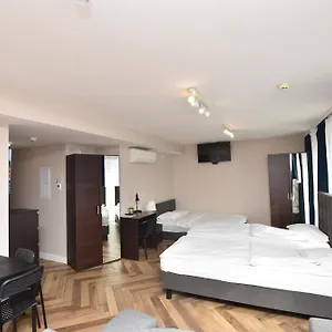 Apartment Dukes - Wita Stwosza, Wroclaw